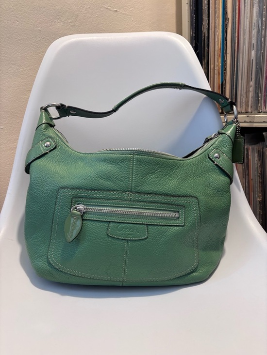 Coach Handbags - Coach Y2K Green Pebbled Leather Shoulder Hobo with Silver Hardware